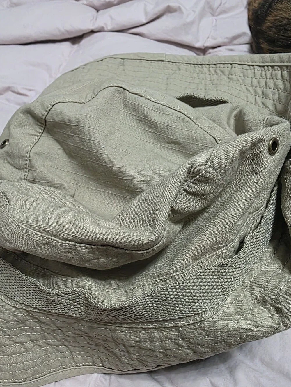 Swiss Tech Performance Gear olive green and khaki outdoor sun/safari bucket Hat